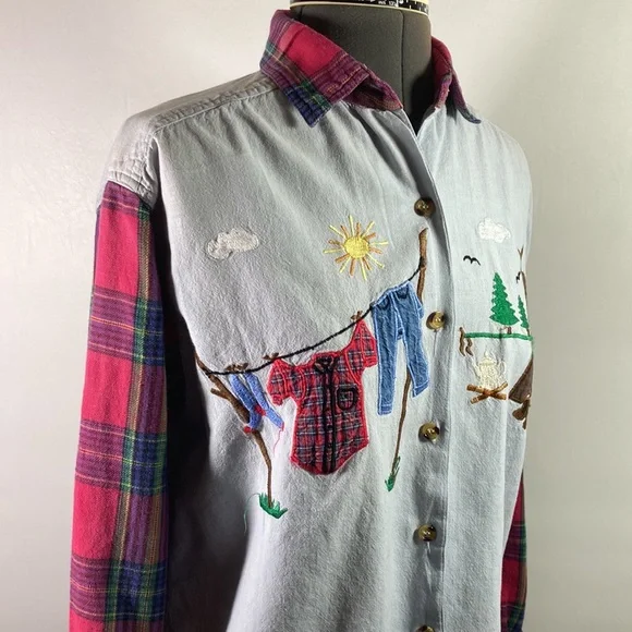 Casey & Max Top Women Size M Embroidered Top w Flannel Sleeves & Collar - Picture 3 of 8
